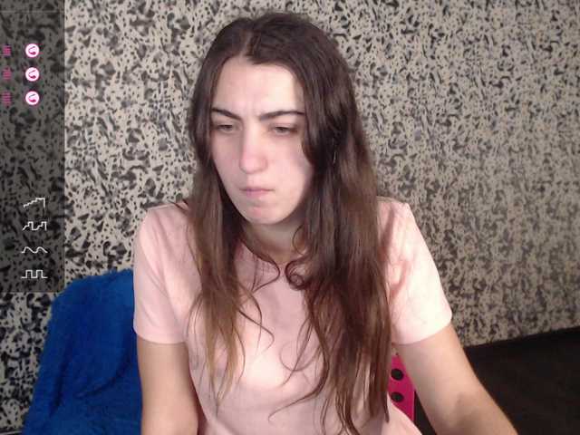 Capturi de ecran de difuzare Nikki-Teylor