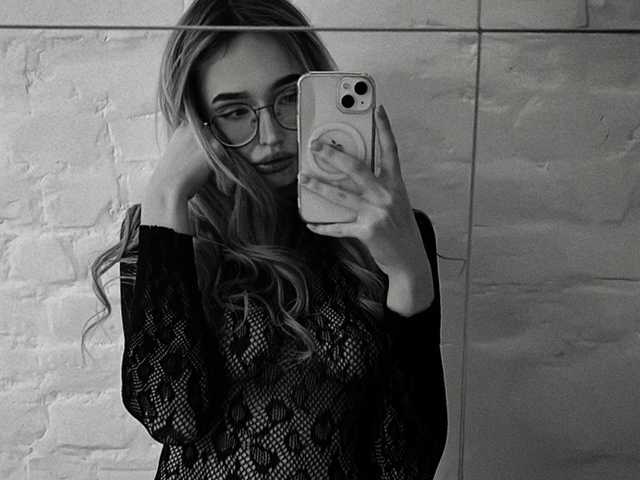 Fotografie a profilului NikkiBly