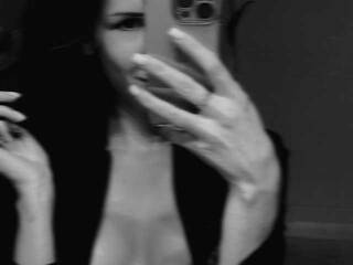 Chat video erotic Nikkittyni