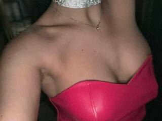 Chat video erotic Nikolettaxl