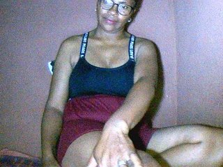 Chat video erotic Nirinah2710