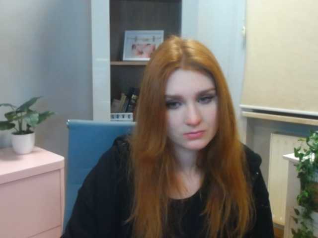 Capturi de ecran de difuzare Noemi-Love