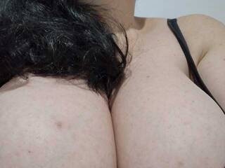 Chat video erotic Nykyxo