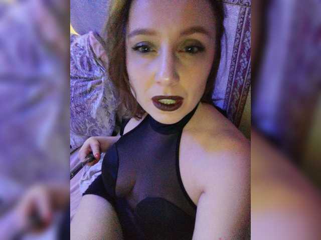 Capturi de ecran de difuzare Olia-la