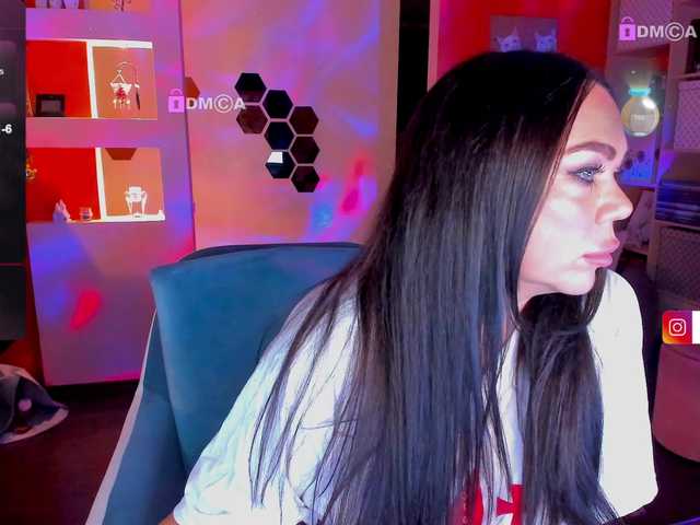 Capturi de ecran de difuzare OliviaGoold