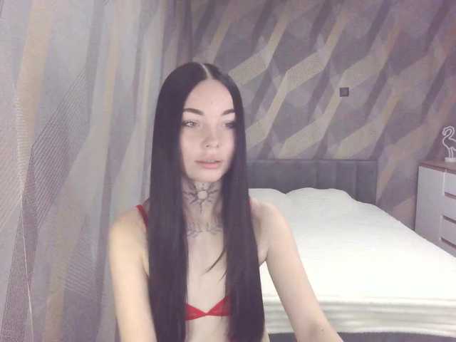 Capturi de ecran de difuzare Oliviasss