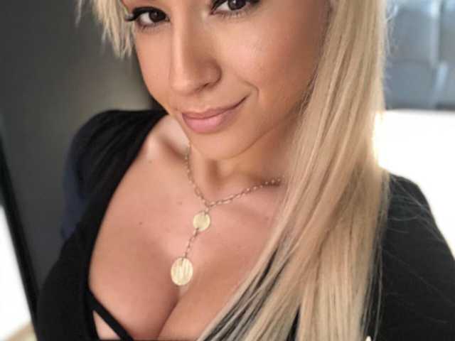 Fotografie a profilului Onehotblonde