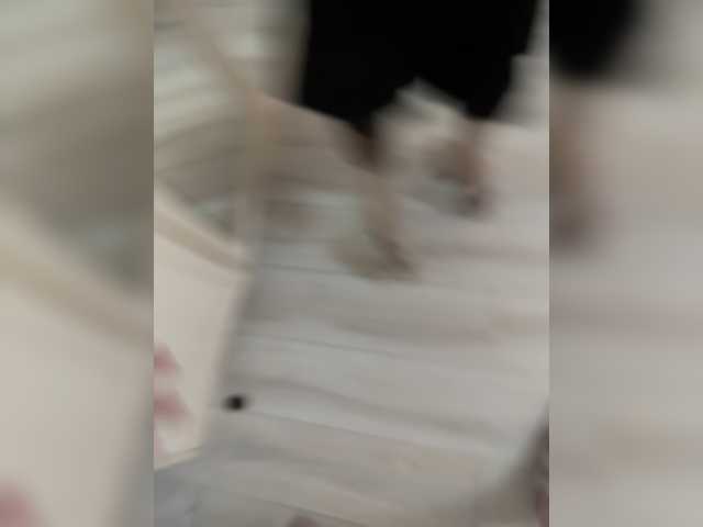 Capturi de ecran de difuzare TheonlyoneBoyX