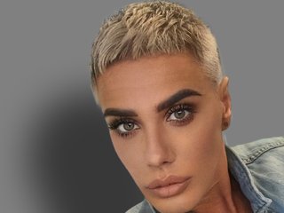 Chat video erotic Pauline7