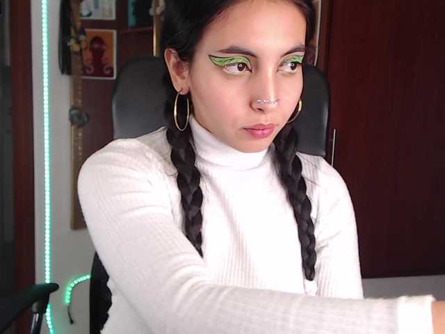 Fotografii PepperLara #makeup #sexy #colombian #latina #latingirl #bdsm #bigass #prettyface #culogrande #coño #pussy #lovense