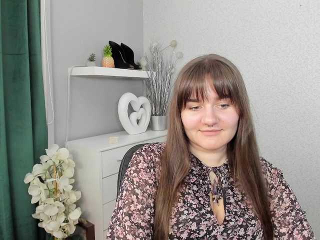 Capturi de ecran de difuzare perfectJulie