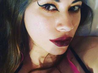 Chat video erotic Petitedoll89
