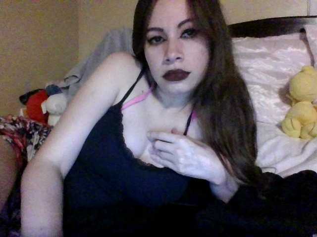 Capturi de ecran de difuzare Petitedoll89