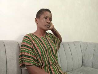 Chat video erotic Petitegirly