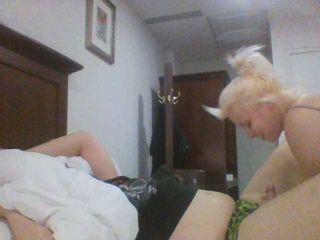 Capturi de ecran de difuzare pinkcloudz