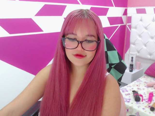 Capturi de ecran de difuzare pinkqueenn