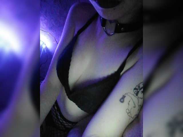 Capturi de ecran de difuzare strawberrybby
