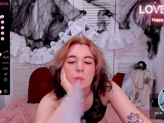 Capturi de ecran de difuzare PlushCatt