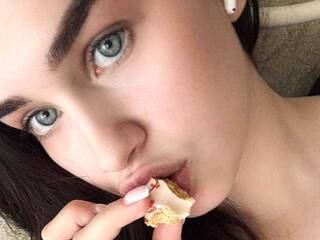 Chat video erotic plushflametwinklemeow