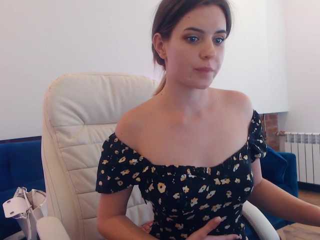 Capturi de ecran de difuzare PolinaPrada