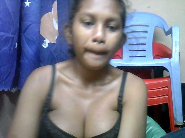 Capturi de ecran de difuzare poupouneysexy