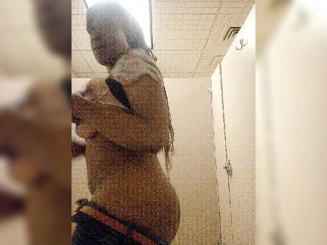 Capturi de ecran de difuzare PrettyDoubleG