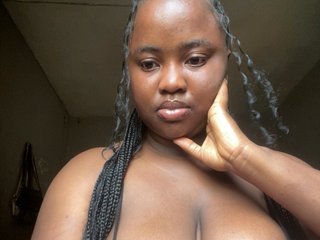 Chat video erotic PrettyJade