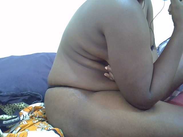 Capturi de ecran de difuzare Prettypussyy