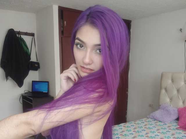 Fotografie de profil purple--girl
