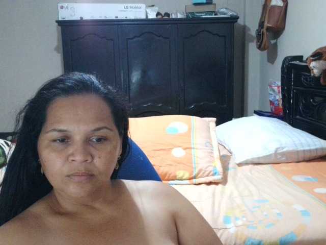 Capturi de ecran de difuzare QueenNight