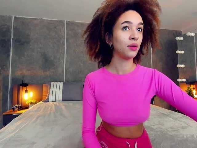 Capturi de ecran de difuzare RaffaelaC