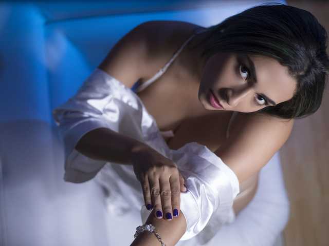 Fotografie a profilului Maya-Loveletchi