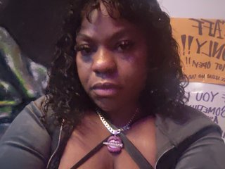Chat video erotic RaiNNTheDickWhisperer