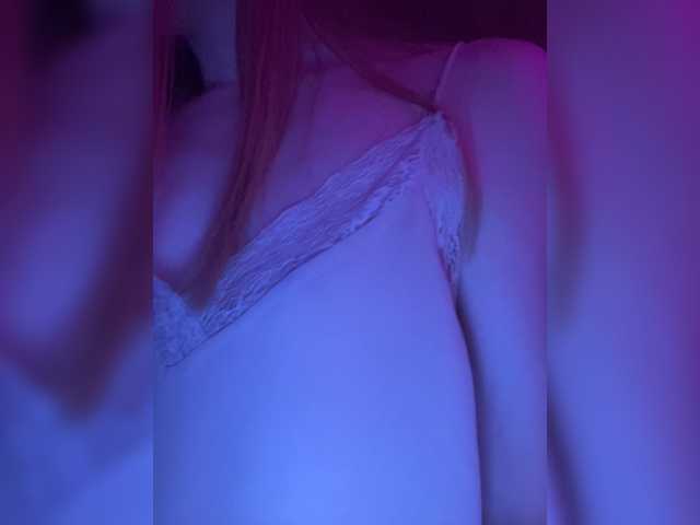 Capturi de ecran de difuzare Real-blonde