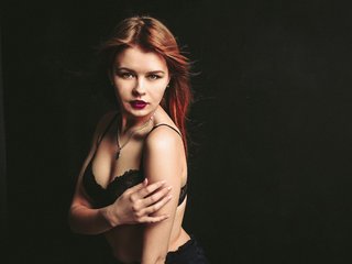 Chat video erotic RedDoll