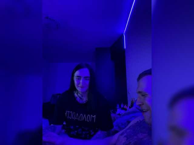 Capturi de ecran de difuzare vikaa_romzes