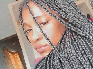 Chat video erotic Rihana-28