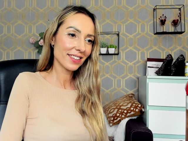 Capturi de ecran de difuzare rikaBlondine
