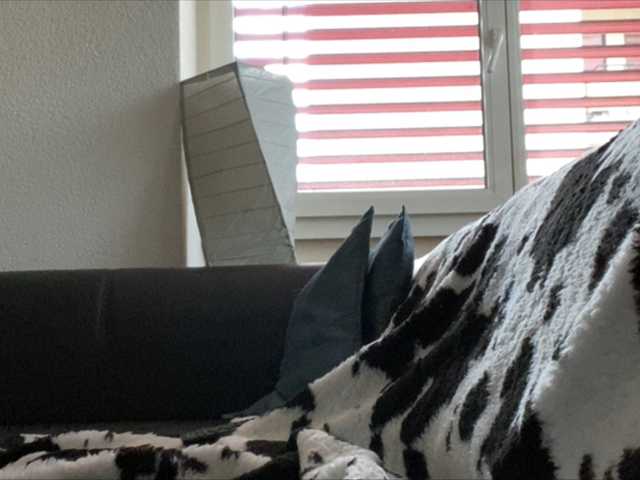 Capturi de ecran de difuzare Tifffannny