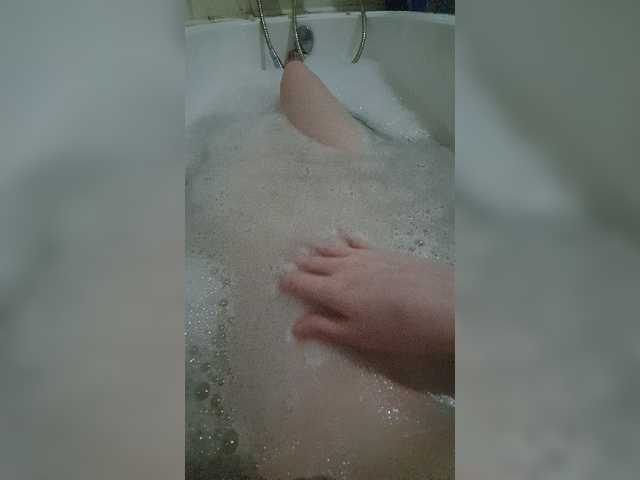 Capturi de ecran de difuzare bll0ndynka