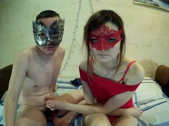 Capturi de ecran de difuzare RobertAlisa