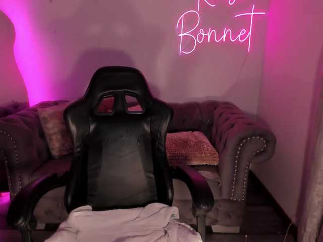 Fotografii RoiseBonnet ♥ My wet pussy needs a dick, come and fuck me! ♥ IG:@roise_bonnet ♥Cum show ♥ @remain