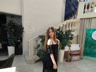 Chat video erotic -KittyDoll-Meow-