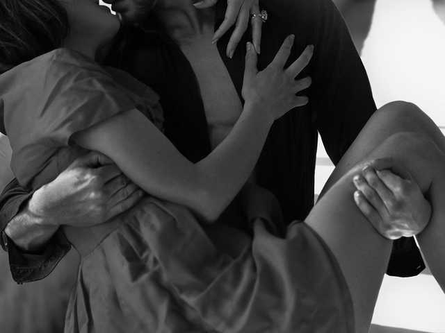 Fotografie a profilului romantic-nigt