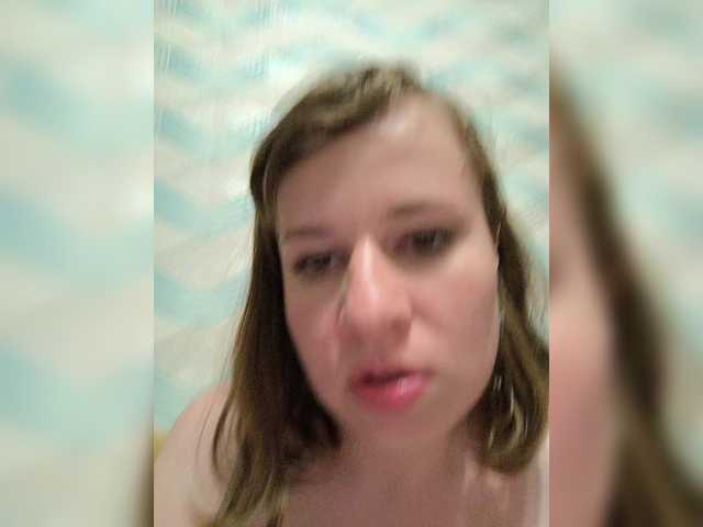 Capturi de ecran de difuzare Rosa-Jillian