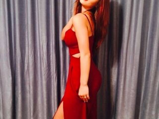 Fotografie a profilului rosaliagreen