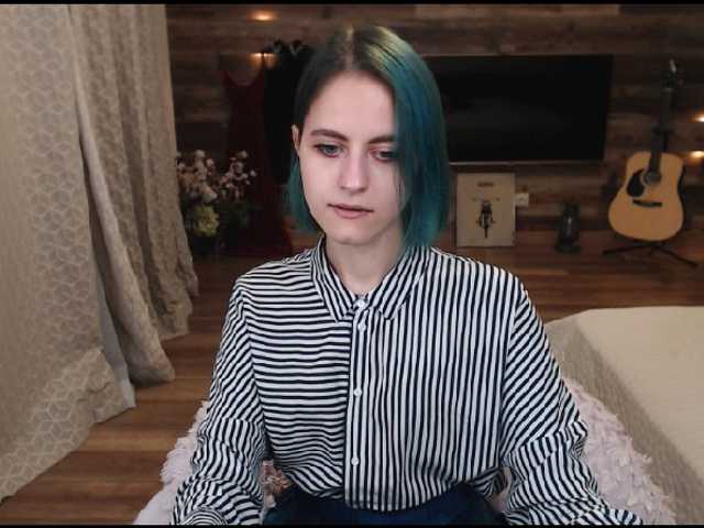 Capturi de ecran de difuzare RosalynHelsin