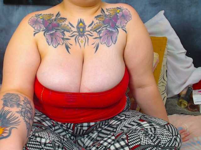 Fotografii ROXXAN911 Welcome to my room, enjoy it! #fuckpussy #bigtits #bbw #fat #tattoo #bigpussy #latina