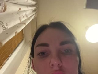 Chat video erotic adelinaaaa77