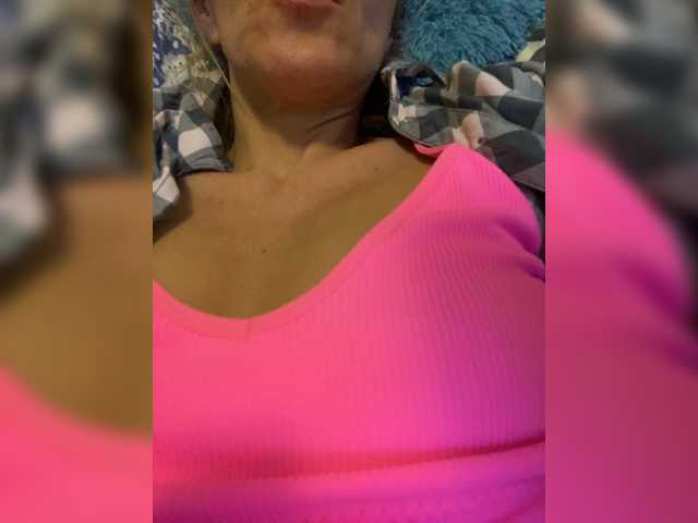 Fotografii SolaLola Hello) Privat 100 and play with me and my toys$100 Subscribe on my page and look at me in private​